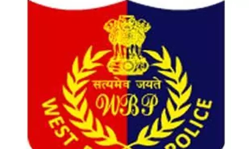 Howrah में एक आदमी फिर से भाग गया जब निवेशकों ने उसके ठिकाने पर छापा मारा
