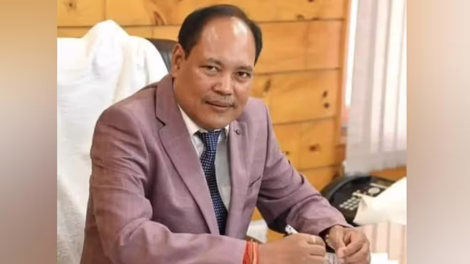 सदन के नेताओं की अपील के बाद स्पीकर ने Assam के दो विधायकों का सस्पेंशन रद्द कर दिया सदन के नेताओं की अपील के बाद स्पीकर ने Assam के दो विधायकों का सस्पेंशन रद्द कर दिया