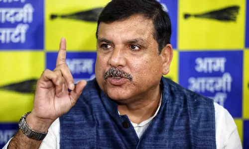 AAP के संजय सिंह ने नारायणा में रोड शो कर लोगों से समर्थन की अपील की
