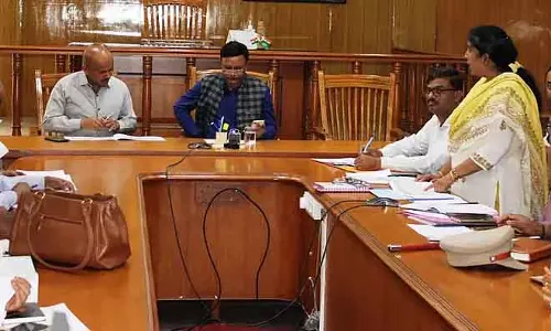 बच्चों के लिए बेहतर भविष्य बनाएं: Deputy Commissioner