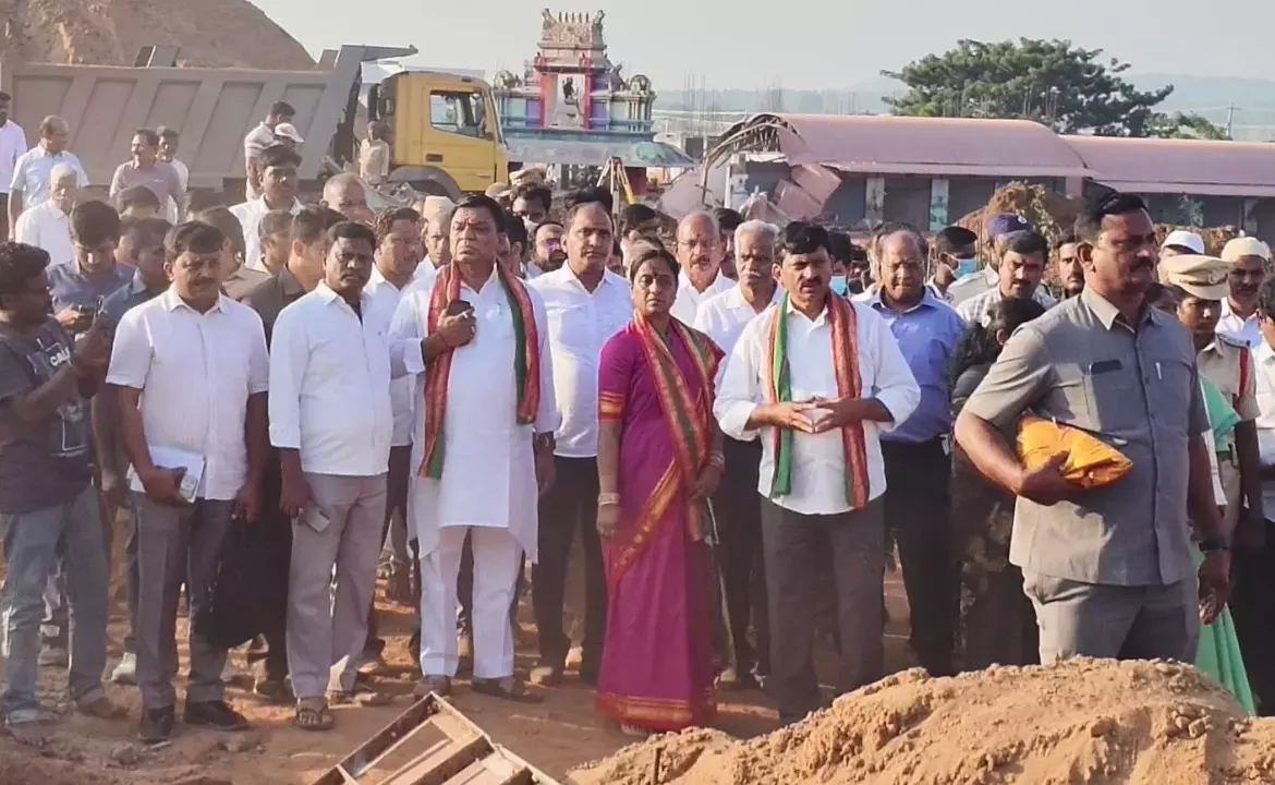 Telangana :  मेदाराम जतरा का काम समय पर पूरा होगा पोंगुलेटी