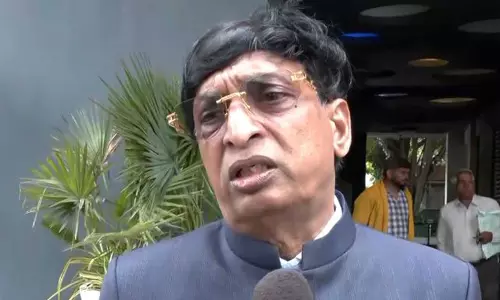 कर्नाटक CM विवाद: JDS MLC ने कांग्रेस आलाकमान पर सवाल उठाया कर्नाटक CM विवाद: JDS MLC ने कांग्रेस आलाकमान पर सवाल उठाया