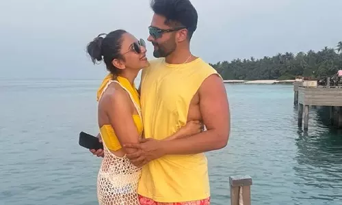 Rakul Preet -Jackky मालदीव में अपनी शानदार छुट्टियों का आनंद ले रहे