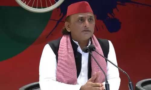 SIR को लेकर BLOs पर उत्पीड़न का आरोप, अखिलेश यादव ने उठाया मुद्दा SIR को लेकर BLOs पर उत्पीड़न का आरोप, अखिलेश यादव ने उठाया मुद्दा
