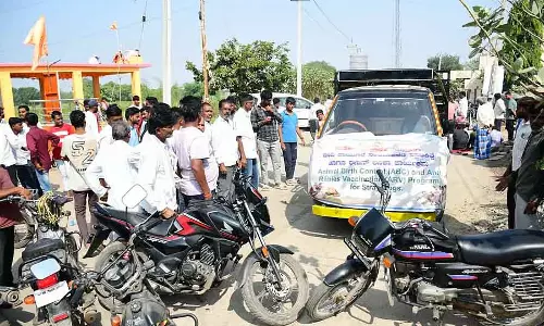कुत्तों के हमलों से तंग आ चुके हैं गांववाले: MLA, म्युनिसिपल मेयर को डांटा