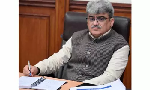J&K में नशे की लत के खिलाफ रणनीति को मजबूत करने के लिए मुख्य सचिव ने नीति आयोग से सलाह ली
