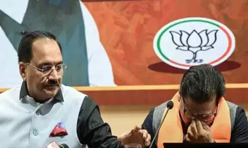 राजेश गुप्ता BJP में शामिल हुए, केजरीवाल से सलाह का सम्मान करने की अपील की राजेश गुप्ता BJP में शामिल हुए, केजरीवाल से सलाह का सम्मान करने की अपील की