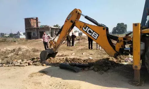 GLADA ने 4 अवैध कॉलोनियों को गिराया