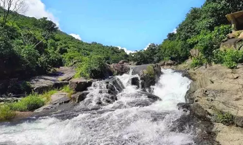 महेंद्रगिरी का बारिया पथरा झरना, Odisha का उभरता टूरिस्ट हॉटस्पॉट