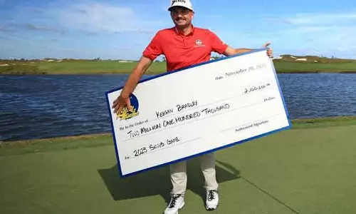 Keegan Bradley ने स्किन्स गेम में $2.1 मिलियन जीतकर राइडर कप की हार का बदला लिया Keegan Bradley ने स्किन्स गेम में $2.1 मिलियन जीतकर राइडर कप की हार का बदला लिया