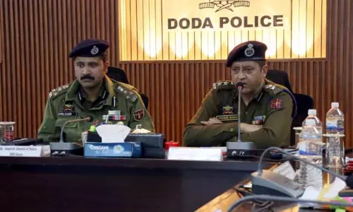 DIG Doda ने आतंकी इकोसिस्टम को खत्म करने की तैयारियों का रिव्यू किया DIG Doda ने आतंकी इकोसिस्टम को खत्म करने की तैयारियों का रिव्यू किया