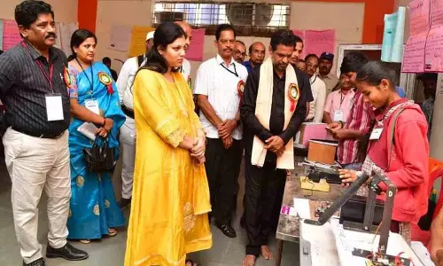 समाज को फ़ायदा पहुँचाने वाले Science project बनाए जाने चाहिए: कलेक्टर पामेला सतपथी