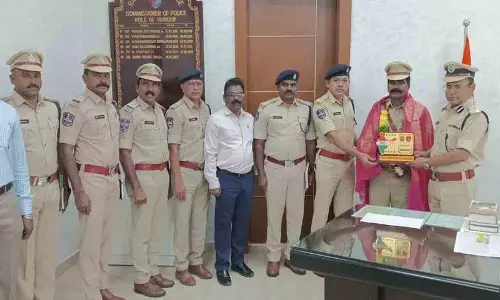 रिटायर्ड पुलिस अधिकारियों को परिवार को समय देना चाहिए: CP अंबर किशोर झा रिटायर्ड पुलिस अधिकारियों को परिवार को समय देना चाहिए: CP अंबर किशोर झा