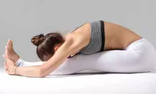 सर्दियों में Health के लिए पश्चिमोत्तानासन है बेस्ट योग आसन सर्दियों में Health के लिए पश्चिमोत्तानासन है बेस्ट योग आसन