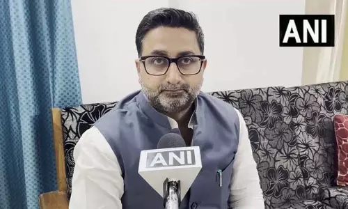 मंत्री दानिश अंसारी का SIR पर बयान: अखिलेश यादव की घबराहट लोकतंत्र कमजोर करने का संकेत मंत्री दानिश अंसारी का SIR पर बयान: अखिलेश यादव की घबराहट लोकतंत्र कमजोर करने का संकेत