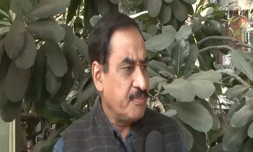 VHP के विनोद बंसल ने जिहाद की अवधारणा को लेकर जमीयत प्रमुख मदनी की आलोचना की VHP के विनोद बंसल ने जिहाद की अवधारणा को लेकर जमीयत प्रमुख मदनी की आलोचना की