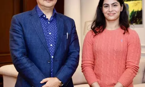 किरेन रिजिजू ने पेरिस ओलंपिक पदक विजेता मनु भाकर से की मुलाकात