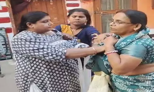 रायपुर में महिला BLO से मारपीट