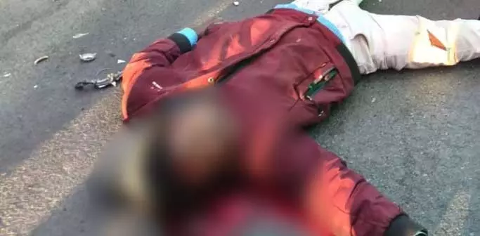 ट्रक का कहर, बाइक चालक की मौत ट्रक का कहर, बाइक चालक की मौत