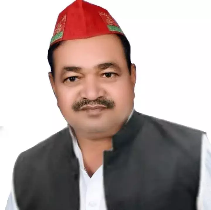 Mahoba: केंद्रीय कृषि मंत्री ने DM से कृषि योजनाओं की समीक्षा की Mahoba: केंद्रीय कृषि मंत्री ने DM से कृषि योजनाओं की समीक्षा की