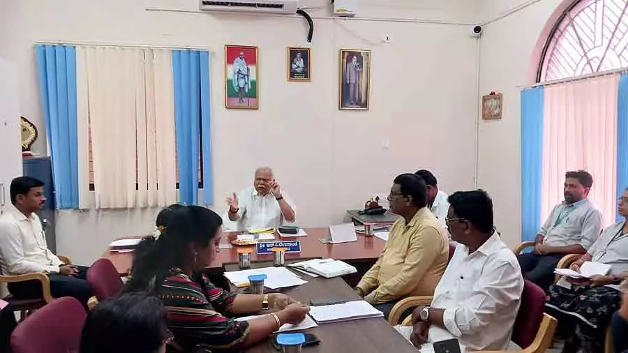 दांडेली शहर के विकास के लिए ₹11 करोड़ का अनुदान: MLA आर.वी. देशपांडे दांडेली शहर के विकास के लिए ₹11 करोड़ का अनुदान: MLA आर.वी. देशपांडे