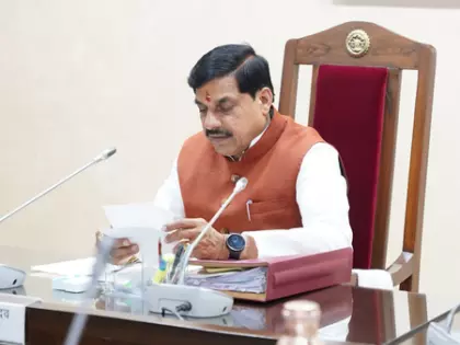 CM का बयान, कांग्रेस पर गंभीर आरोप: नक्सली और देशद्रोही से जुड़े रिश्ते CM का बयान, कांग्रेस पर गंभीर आरोप: नक्सली और देशद्रोही से जुड़े रिश्ते