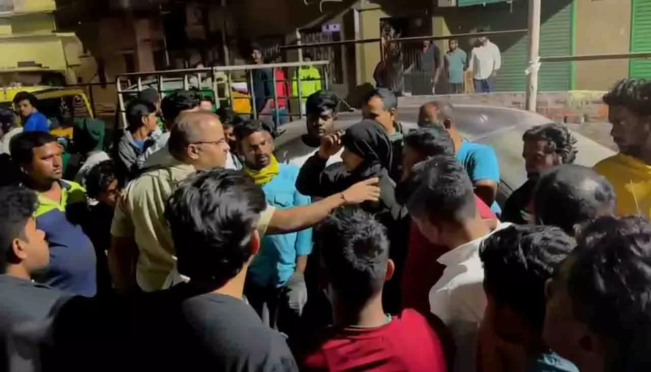 Cuttack में ‘गोमाता के अपमान’ के बाद तनाव बढ़ा Cuttack में ‘गोमाता के अपमान’ के बाद तनाव बढ़ा