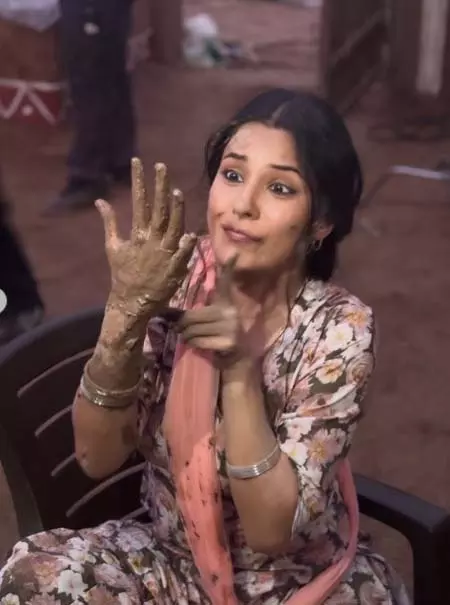 शहनाज गिल ने फिल्म इक्क कुड़ी के सेट से मजेदार तस्वीरें कींं शेयर शहनाज गिल ने फिल्म इक्क कुड़ी के सेट से मजेदार तस्वीरें कींं शेयर