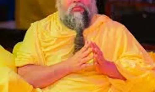 Premanand ji Maharaj: ऑफिस पॉलिटिक्स से बचने के लिए क्या करें? प्रेमानंद महाराज ने बताया उपाय