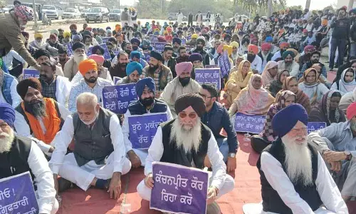 SAD गैंगस्टरों की मदद से खोई हुई ज़मीन वापस पाने की कोशिश कर रहा है SAD गैंगस्टरों की मदद से खोई हुई ज़मीन वापस पाने की कोशिश कर रहा है