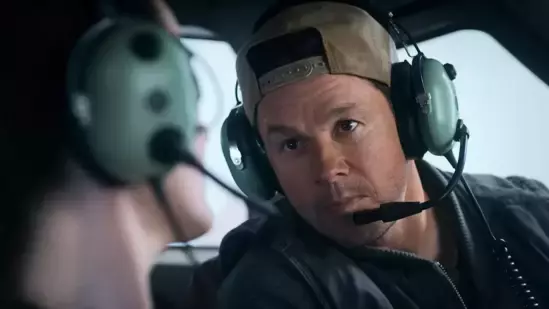 Mark Wahlberg की फ़्लाइट रिस्क अब HBO Max पर नंबर 1 फ़िल्म है, भले ही थिएटर में कुछ खास नहीं चला Mark Wahlberg की फ़्लाइट रिस्क अब HBO Max पर नंबर 1 फ़िल्म है, भले ही थिएटर में कुछ खास नहीं चला