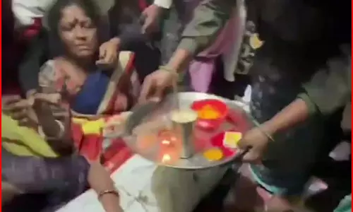 मौत भी न तोड़ पाई प्यार का बंधन...ये दृश्य देख हर आंख हुई नम