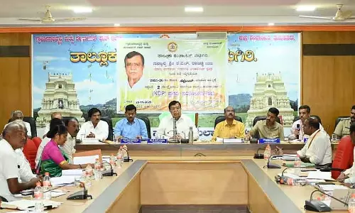 Madhugiri : पीने का पानी सावधानी बरतने की सलाह दी जाती है Madhugiri : पीने का पानी सावधानी बरतने की सलाह दी जाती है