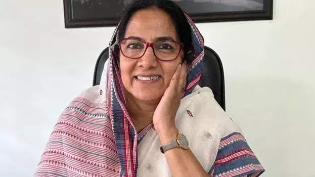 Kerala: कनाथिल जमीला को श्रद्धांजलि सभा, मंगलवार को होगा अंतिम संस्कार Kerala: कनाथिल जमीला को श्रद्धांजलि सभा, मंगलवार को होगा अंतिम संस्कार