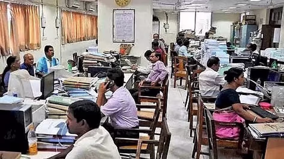 Assam सरकार के 430 कर्मचारी भ्रष्टाचार के आरोप में गिरफ्तार