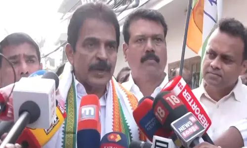 KC Venugopal बोले— कांग्रेस ने ममकूटथिल मामले में कड़ा रुख अपनाया KC Venugopal बोले— कांग्रेस ने ममकूटथिल मामले में कड़ा रुख अपनाया