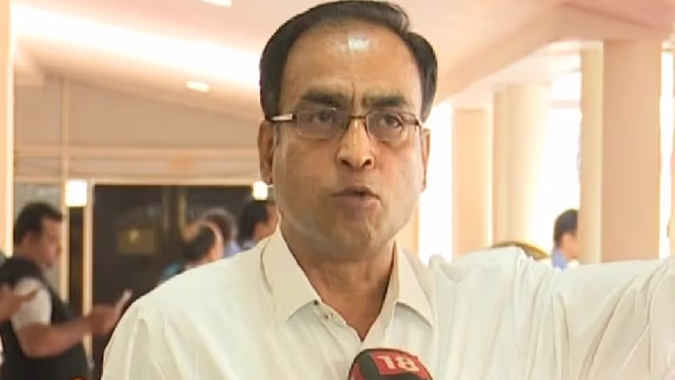 Assam के MLA शर्मन अली को विधानसभा की कार्यवाही में बाधा डालने के लिए Assam के MLA शर्मन अली को विधानसभा की कार्यवाही में बाधा डालने के लिए