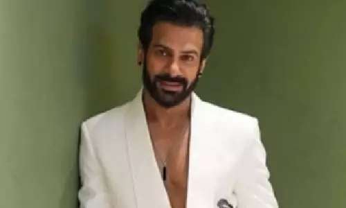 Karan Veer Mehra ने विशाल, हिरानी और कुमार के अनुभव साझा किए Karan Veer Mehra ने विशाल, हिरानी और कुमार के अनुभव साझा किए