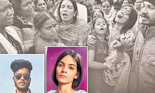 नांदेड़ में Honor killing.. गर्लफ्रेंड ने बॉयफ्रेंड की लाश से शादी की नांदेड़ में Honor killing.. गर्लफ्रेंड ने बॉयफ्रेंड की लाश से शादी की