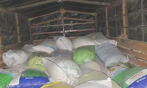 Haveri : 560 kg राशन चावल ज़ब्त Haveri : 560 kg राशन चावल ज़ब्त