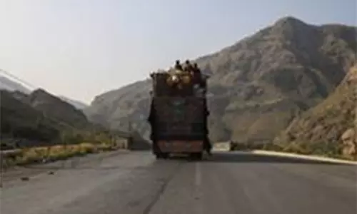 अफ़गान बॉर्डर बंद, Pakistan का आर्थिक संकट बढ़ा