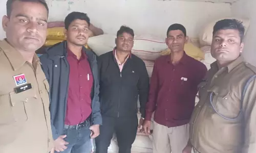 CG: दुमुहानी–पवनी में अवैध धान जब्त, प्रशासन की बड़ी कार्रवाई CG: दुमुहानी–पवनी में अवैध धान जब्त, प्रशासन की बड़ी कार्रवाई