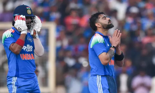 Virat Kohli का शतक, रोहित-राहुल के अर्धशतक, भारत का 349 रन का स्कोर Virat Kohli का शतक, रोहित-राहुल के अर्धशतक, भारत का 349 रन का स्कोर