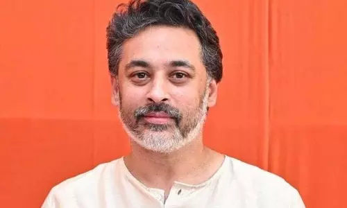 Nilesh Rane ने रवींद्र चव्हाण को चुनौती दी: साफ बोलो Nilesh Rane ने रवींद्र चव्हाण को चुनौती दी: साफ बोलो