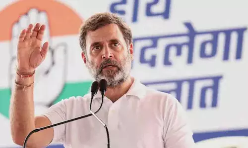 KTR ने 5 लाख करोड़ रुपये के तेलंगाना भूमि घोटाले पर राहुल गांधी की चुप्पी पर सवाल उठाया