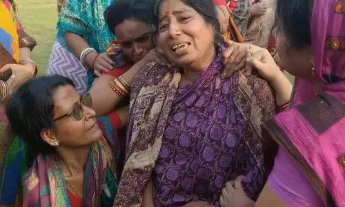 सरकारी नौकरी मिलने के बाद शादी से इनकार, युवक ने की आत्महत्या सरकारी नौकरी मिलने के बाद शादी से इनकार, युवक ने की आत्महत्या