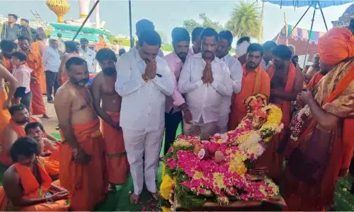 सभी को आध्यात्मिक विचार रखने चाहिए: Ravindra Kumar सभी को आध्यात्मिक विचार रखने चाहिए: Ravindra Kumar