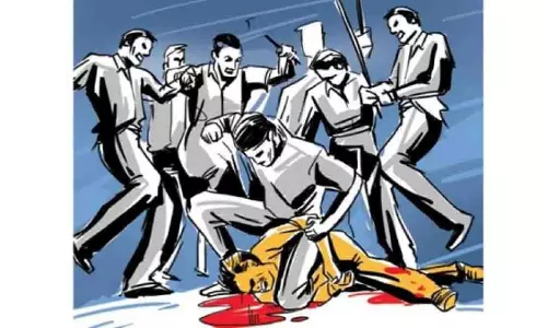 Morena: शादी में हिंसा, गोलियां चलीं, दो घायल