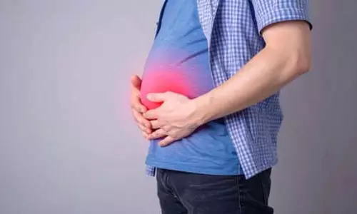 पेट की गर्मी बढ़ रही है? जानें पित्त संतुलन के आयुर्वेदिक उपाय पेट की गर्मी बढ़ रही है? जानें पित्त संतुलन के आयुर्वेदिक उपाय