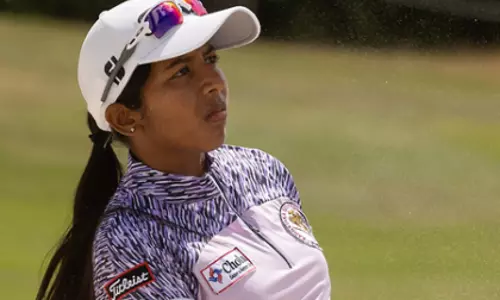 Golf: स्पेन में तीसरे राउंड के बाद अवनि और अदिति छठे स्थान पर पहुंचीं